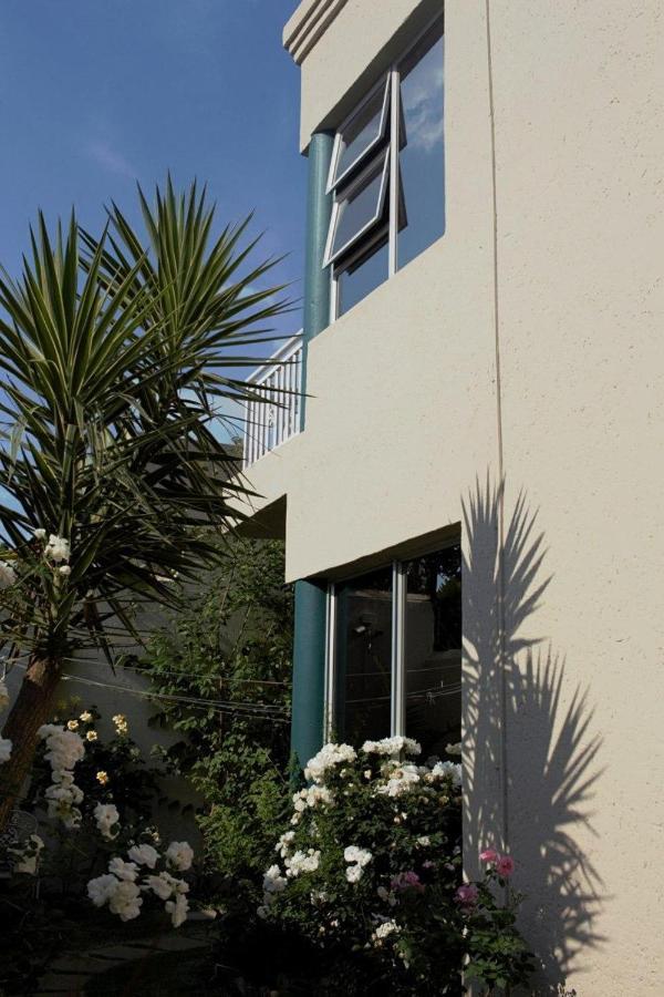 Houghton Guest House Johannesburg Bagian luar foto