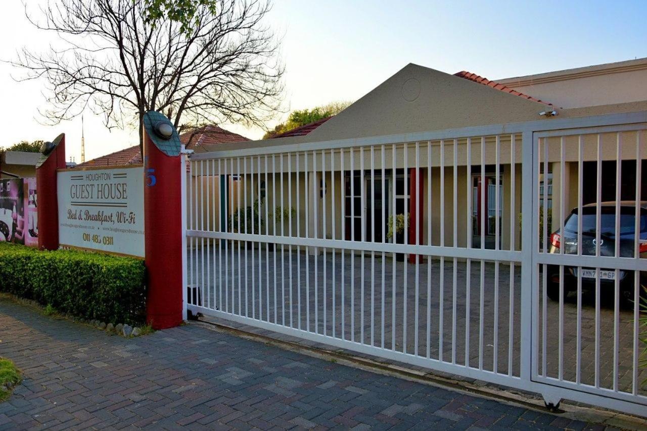 Houghton Guest House Johannesburg Bagian luar foto